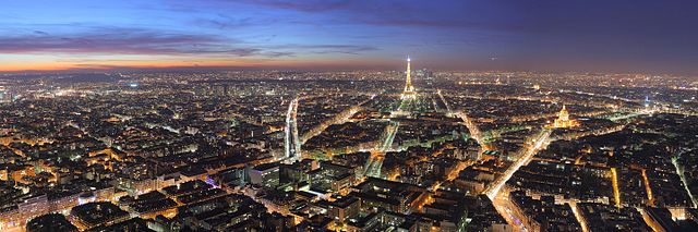 640px-Paris_Night
